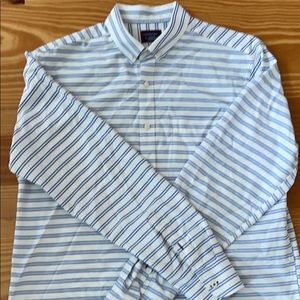 Men’s UNTUCKit long sleeve button down